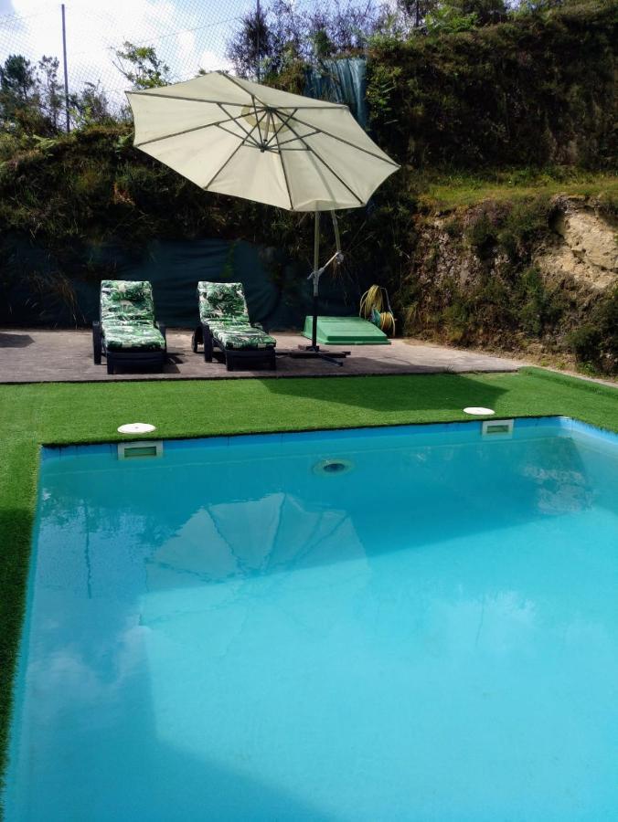 Casa Rocha Velha Con Terraza Y Piscina Particular Apartment Santiago de Compostela Ngoại thất bức ảnh